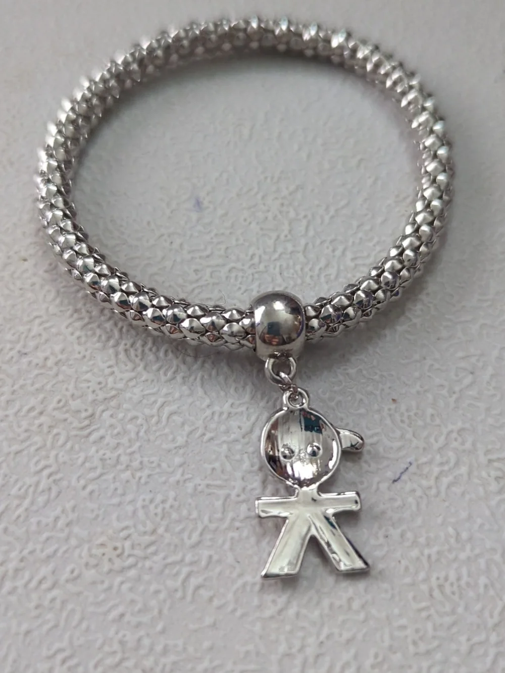 Bracelets - Picture 5 of 5